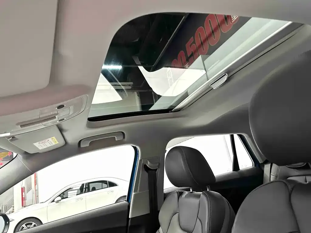 Audi Q2L 2022 из CN, фото 3