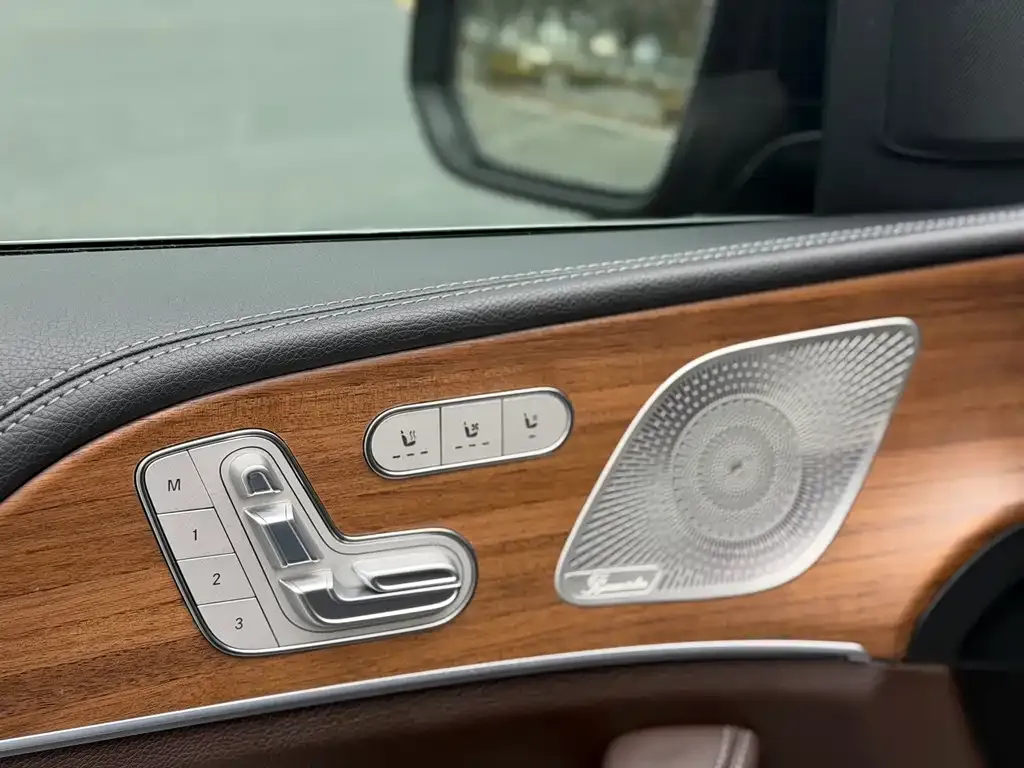 Mercedes-Benz GLS 2023 из CN, фото 5