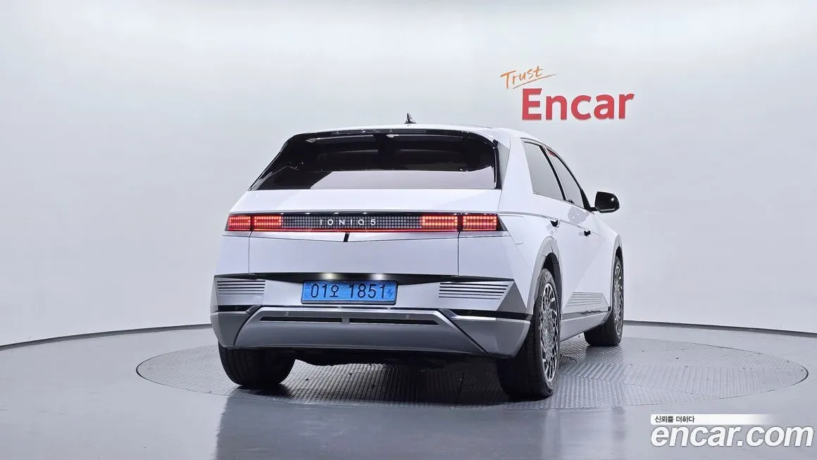 Hyundai Ioniq5 — фото 2