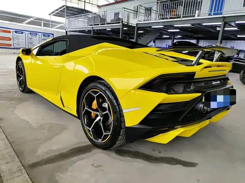 Lamborghini Huracan 2021 из CN, фото 4