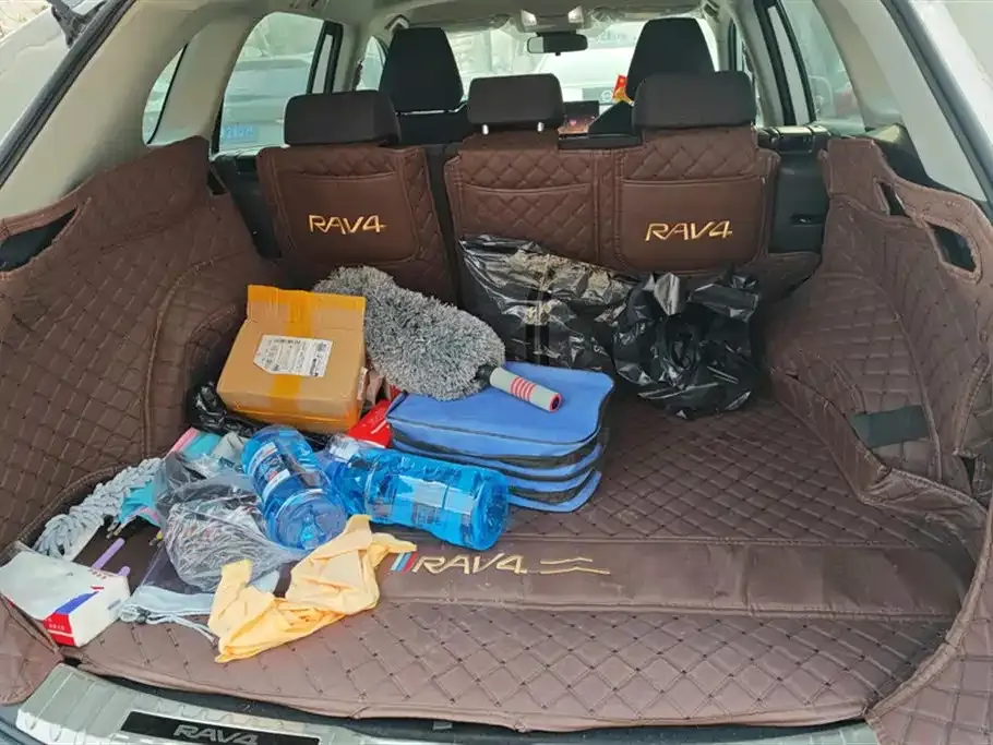 Toyota RAV4 2025 из CN, фото 5