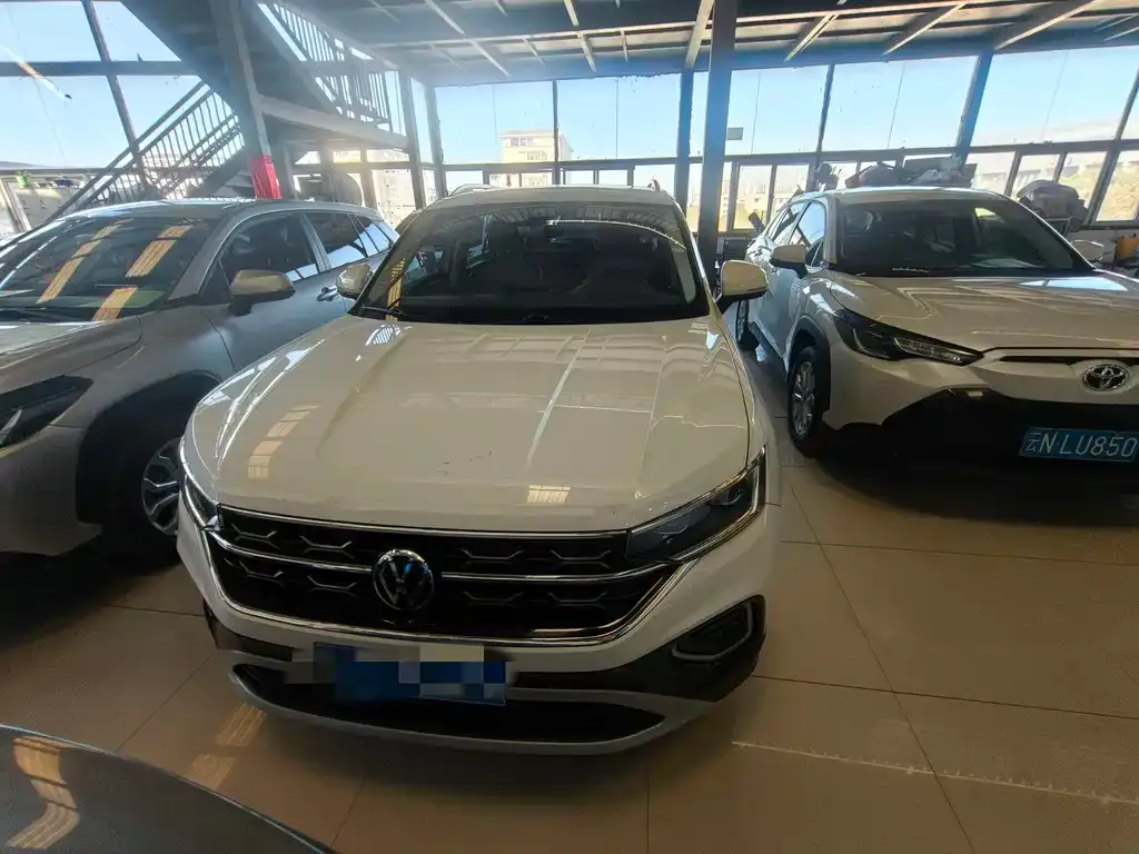 Volkswagen Tayron 2023 из CN, фото 2