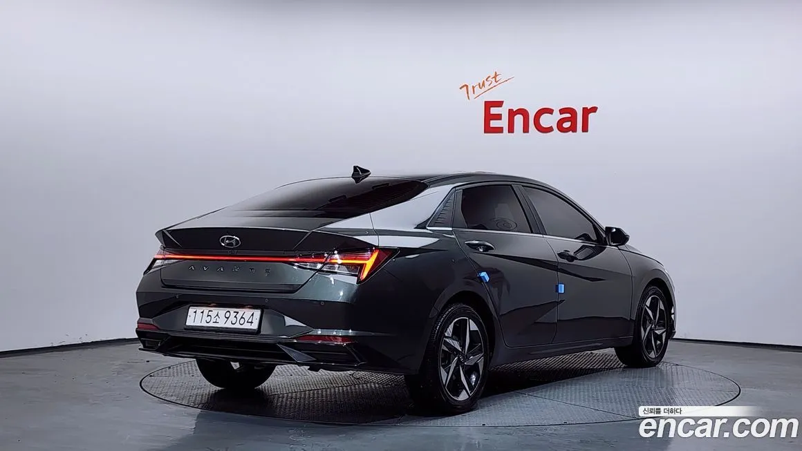 Hyundai AVANTE 2022 из KR, фото 2