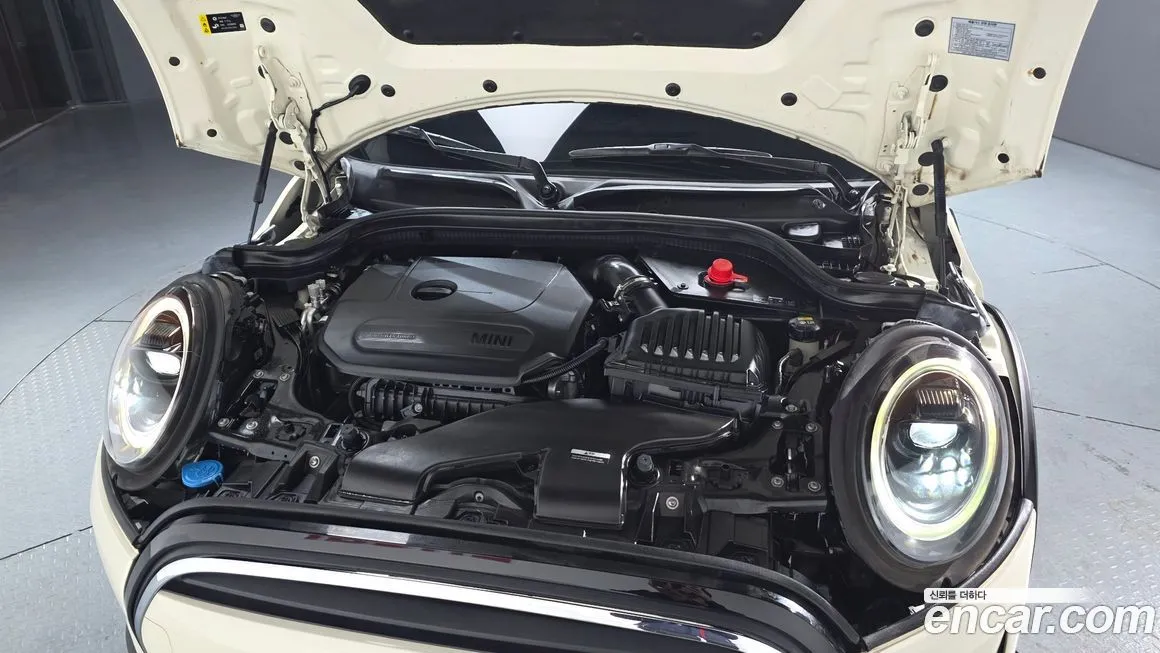 Mini Cooper 2022 из KR, фото 10