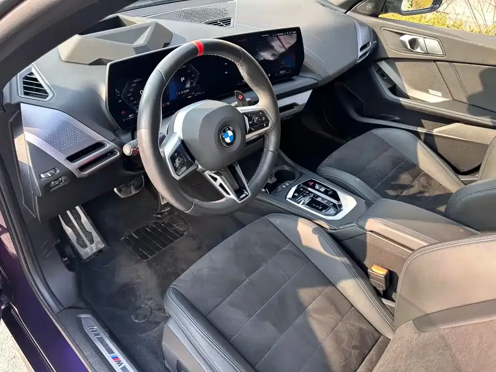 BMW M235L 2025 из CN, фото 8