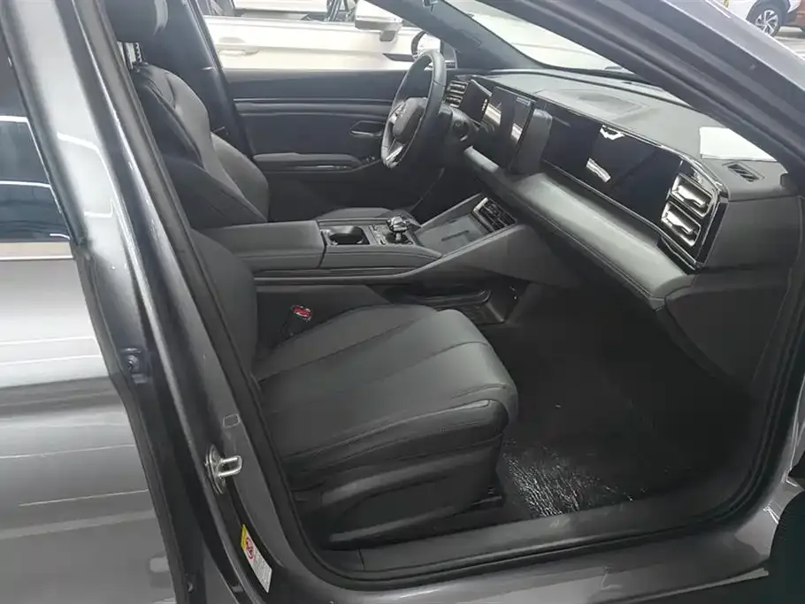 BYD Qin L 2025 из CN, фото 2