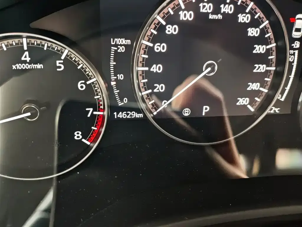 Mazda 3 Axela 2022 из CN, фото 7