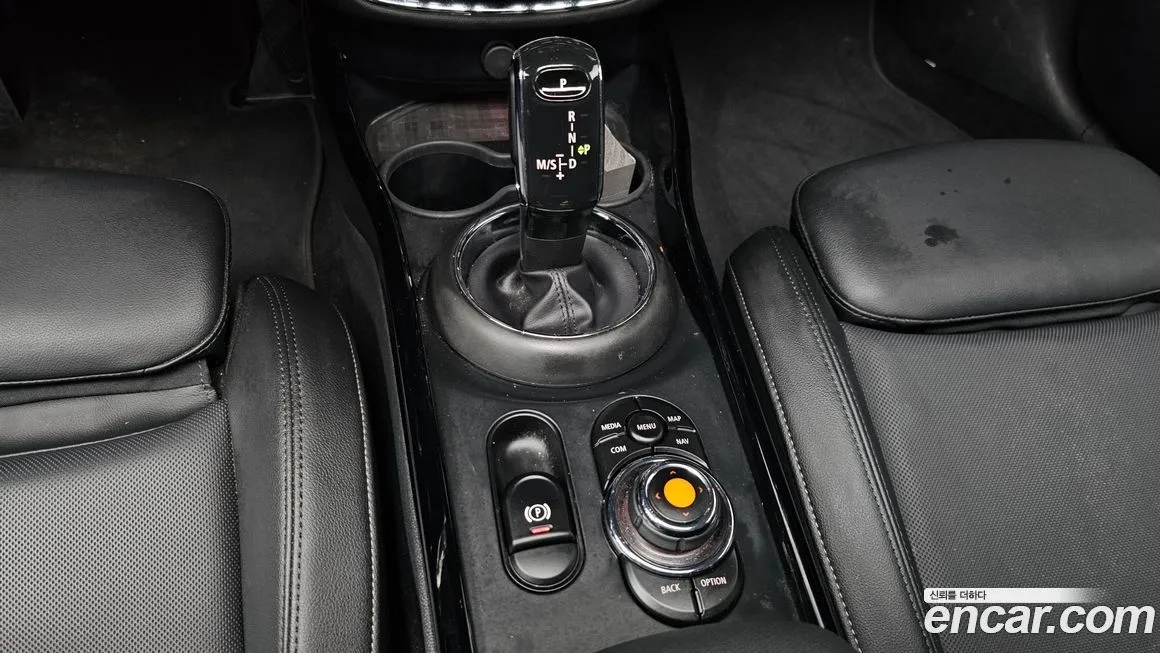 Mini Clubman 2021 из KR, фото 2