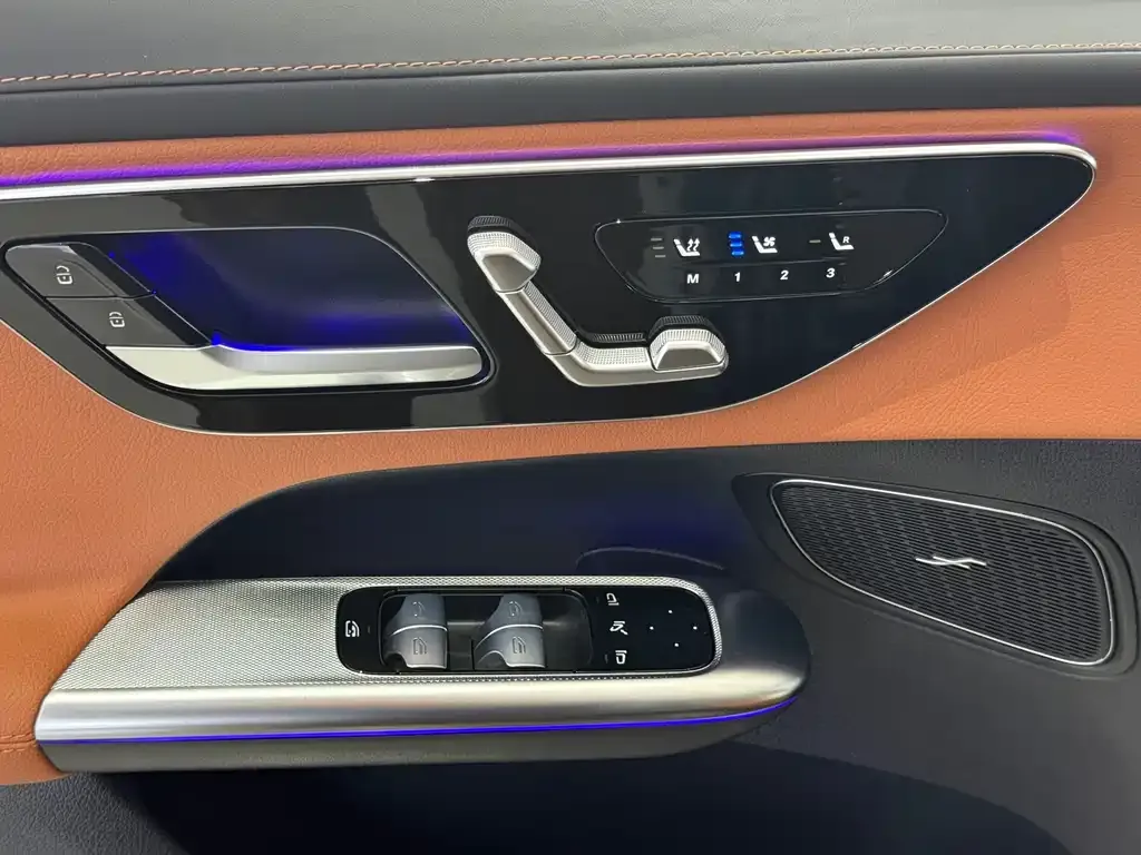 Mercedes-Benz GLC 2025 из CN, фото 2