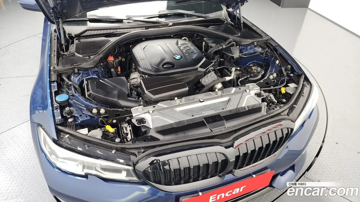 BMW 3-Series 2021 из KR, фото 5