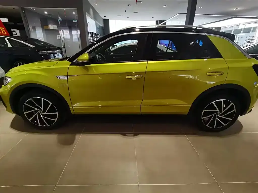 Volkswagen T-Roc 2023 из CN, фото 4