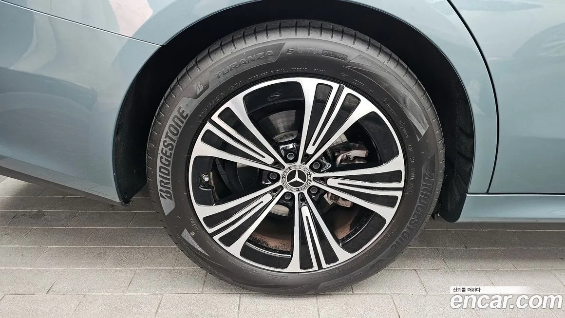 Mercedes-Benz E-Class 2025 из KR, фото 7