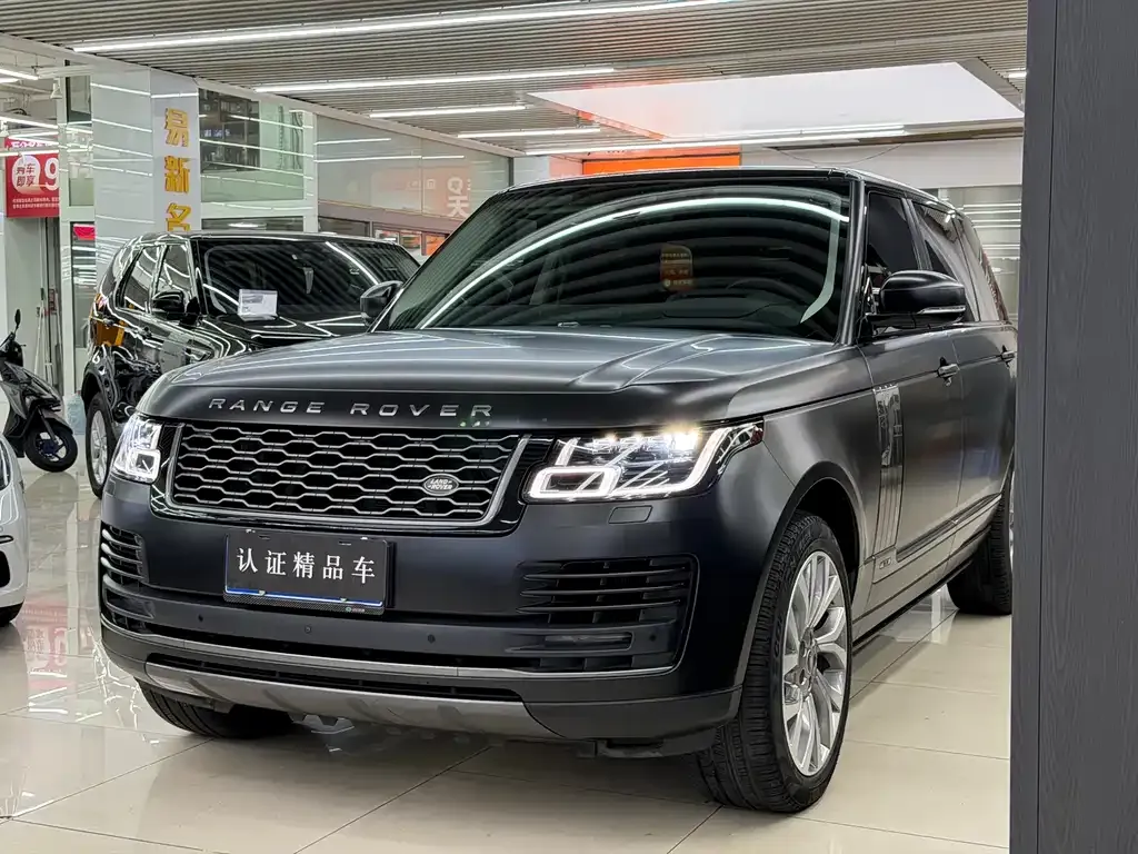Land Rover Range Rover — фото 1