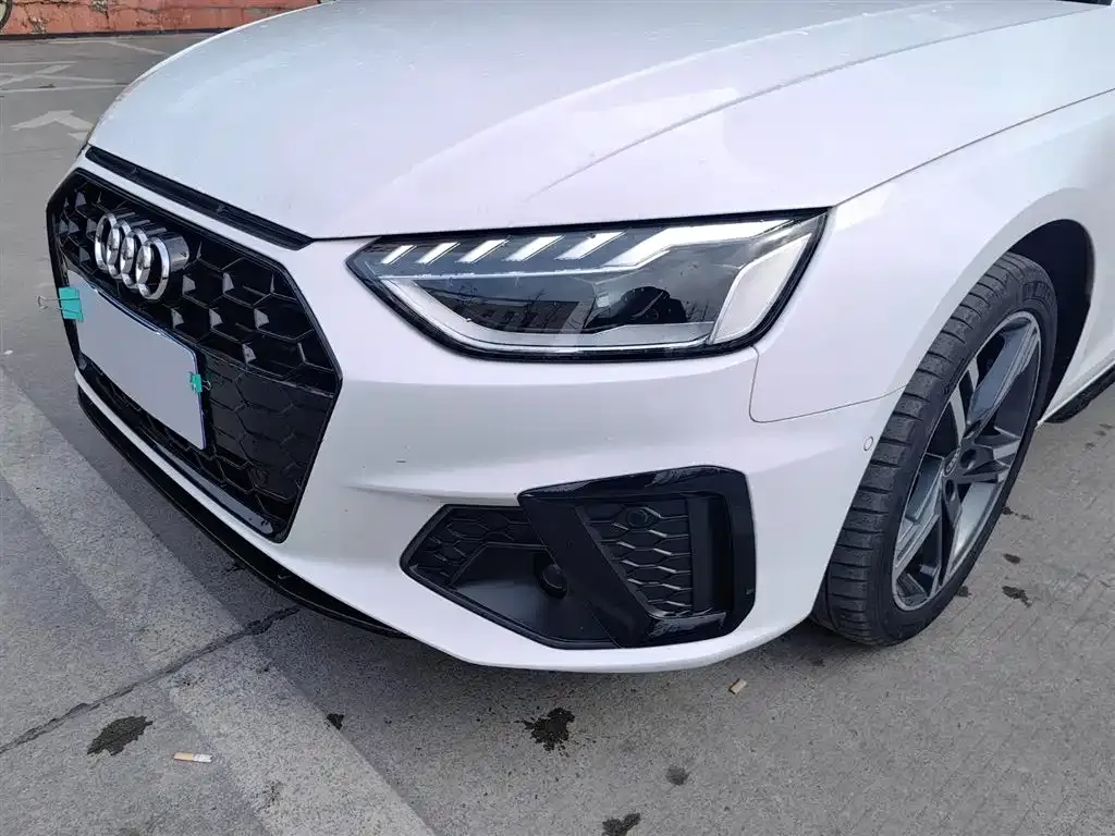 Audi A4L 2024 из CN, фото 8