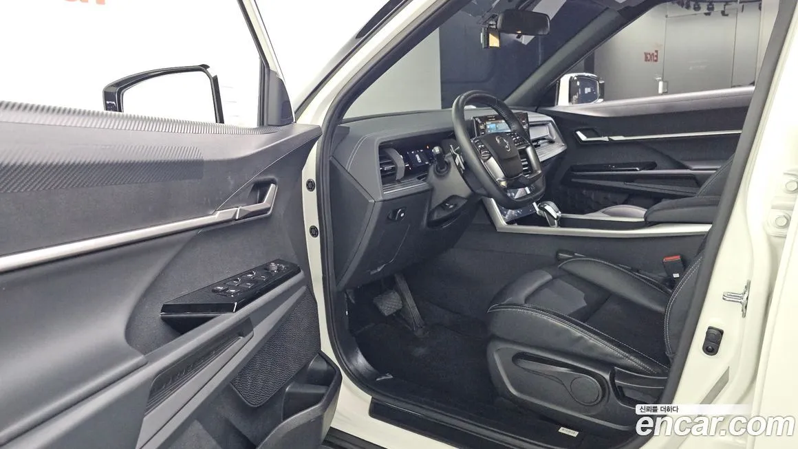 KG Mobility (Ssangyong) Torres — фото 3