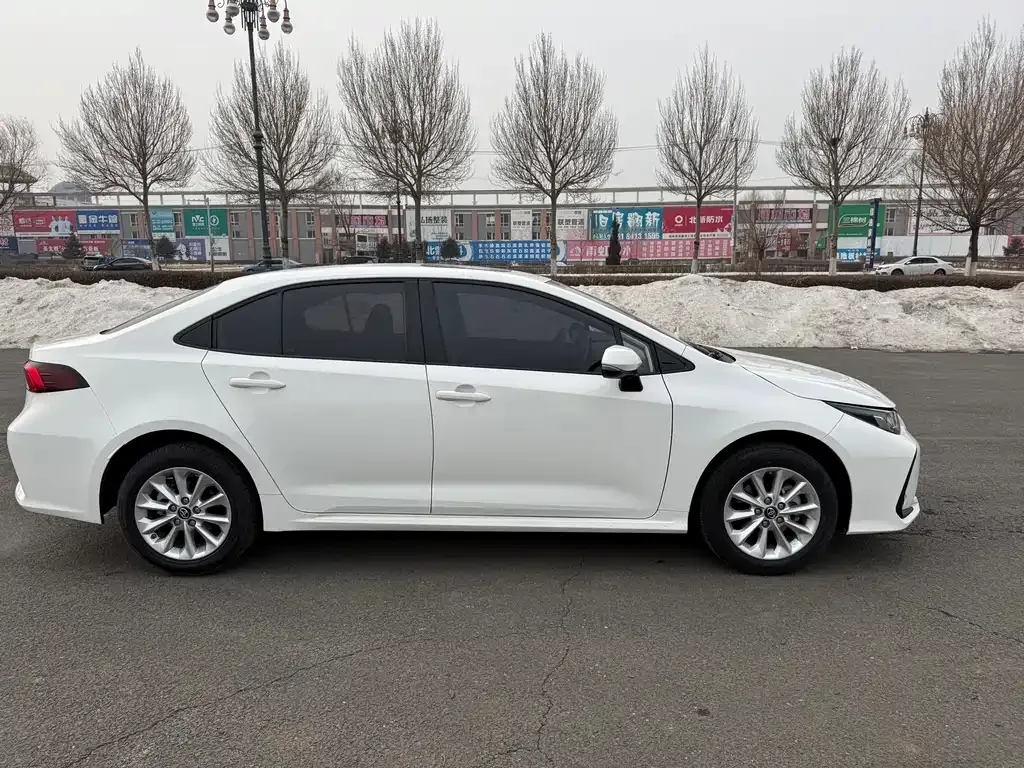 Toyota Corolla 2022 из CN, фото 4