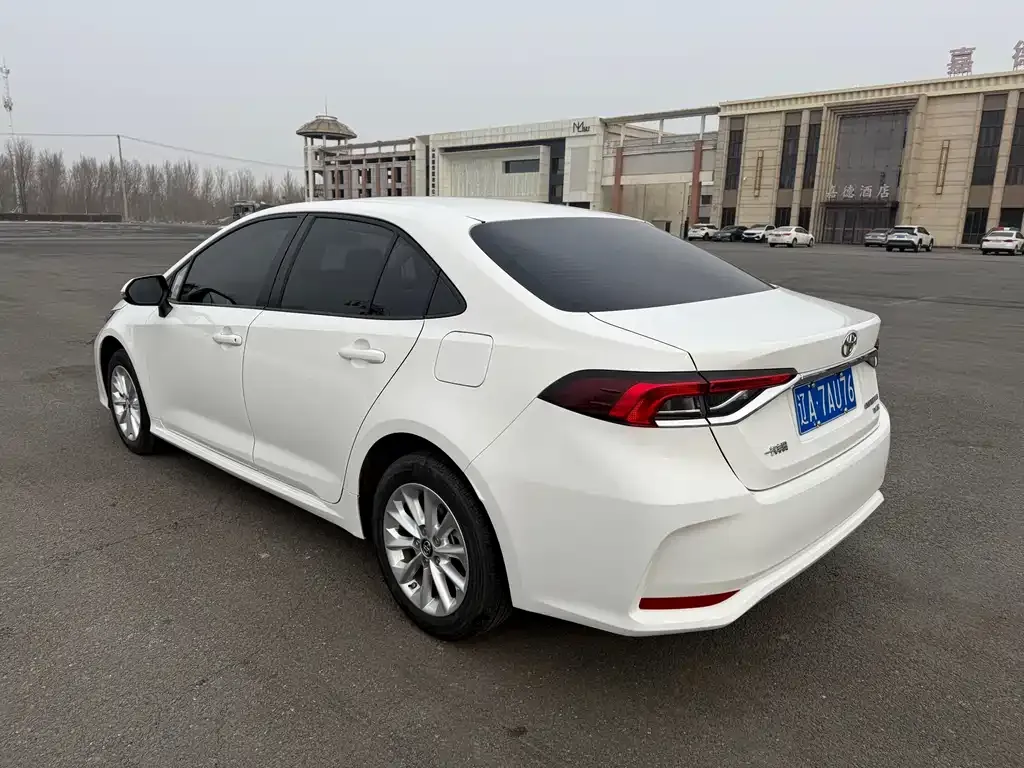 Toyota Corolla 2022 из CN, фото 10