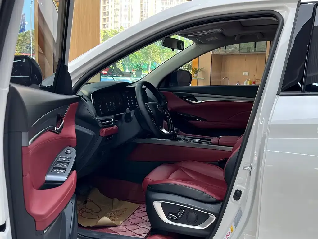 Changan CS75PLUS 2022 из CN, фото 2