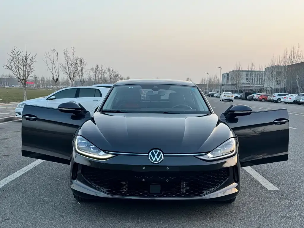 Volkswagen Lamando 2023 из CN, фото 6