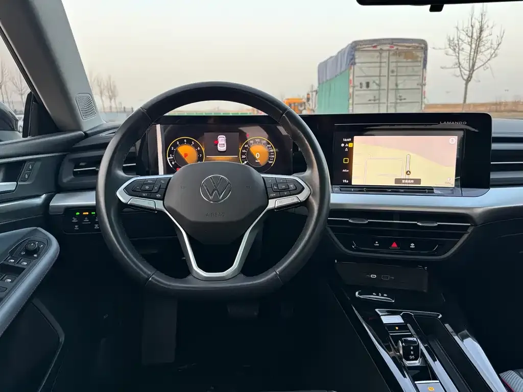 Volkswagen Lamando 2023 из CN, фото 7