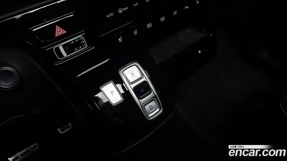 Hyundai Staria 2022 из KR, фото 2