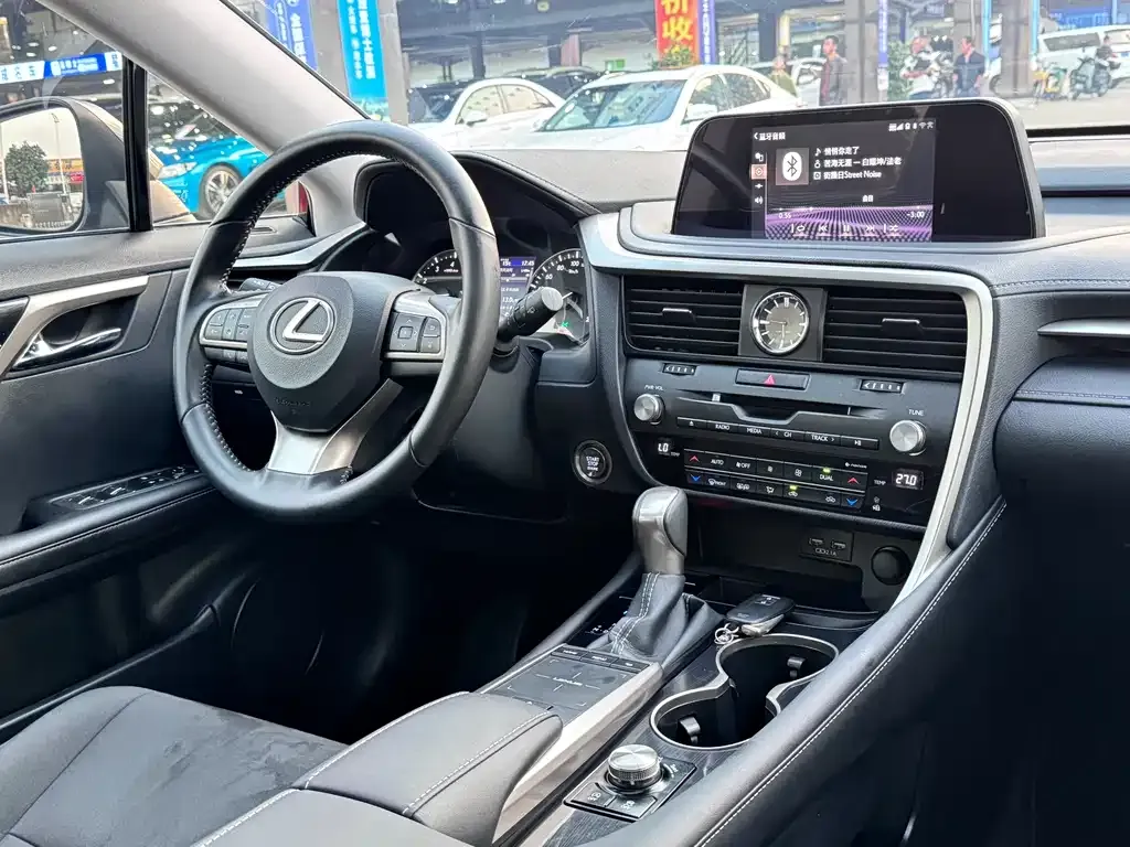Lexus RX — фото 3
