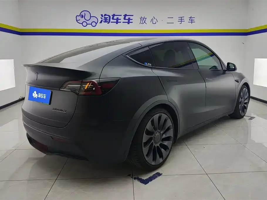 Tesla Model Y — фото 4