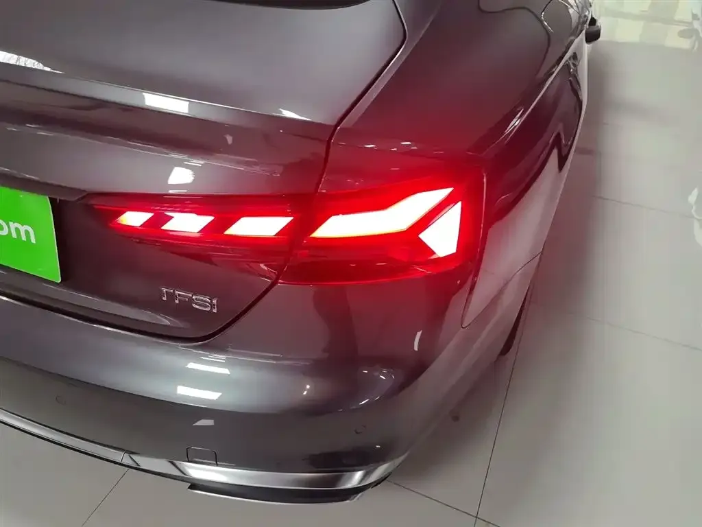 Audi A5 (Import) 2024 из CN, фото 2