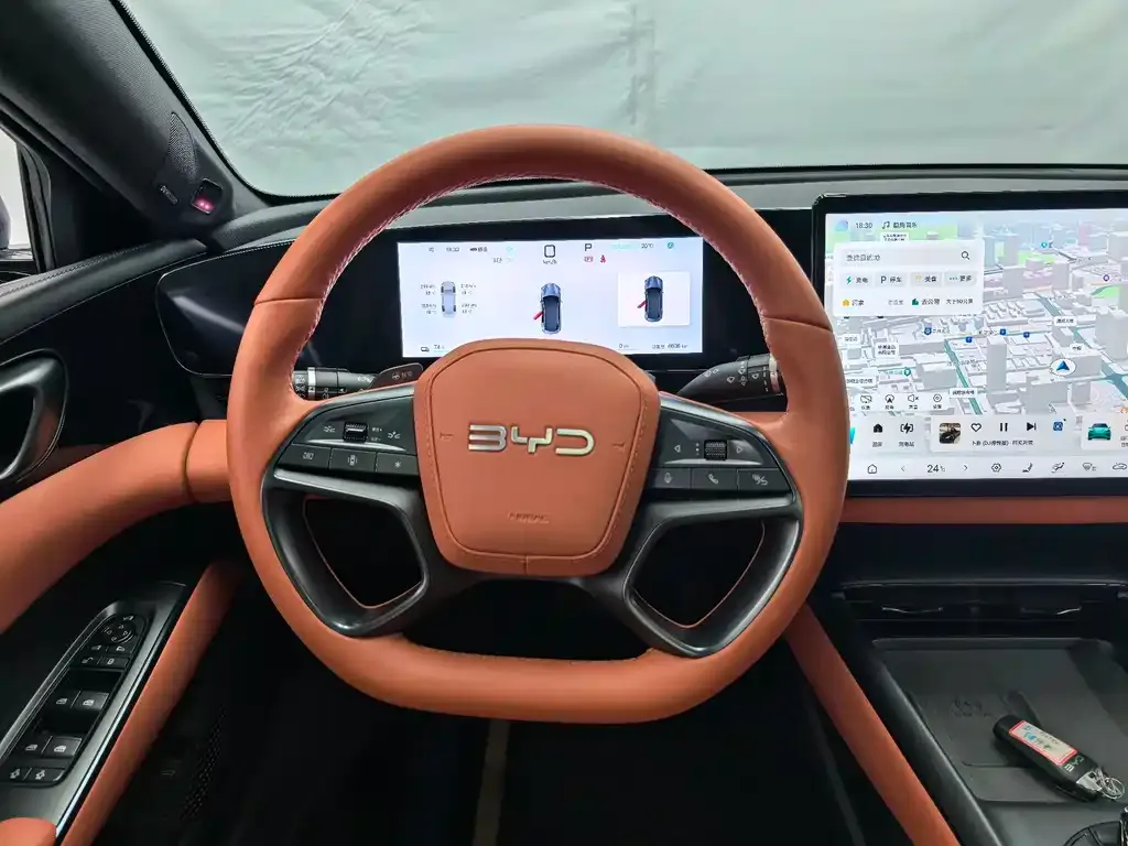 BYD Seal — фото 9