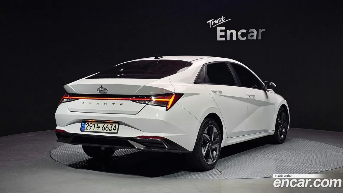 Hyundai AVANTE — фото 4