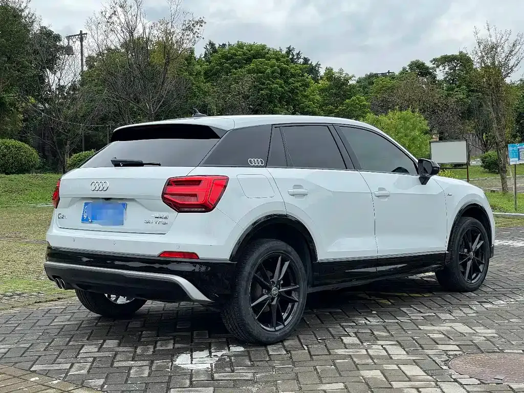 Audi Q2L 2021 из CN, фото 4