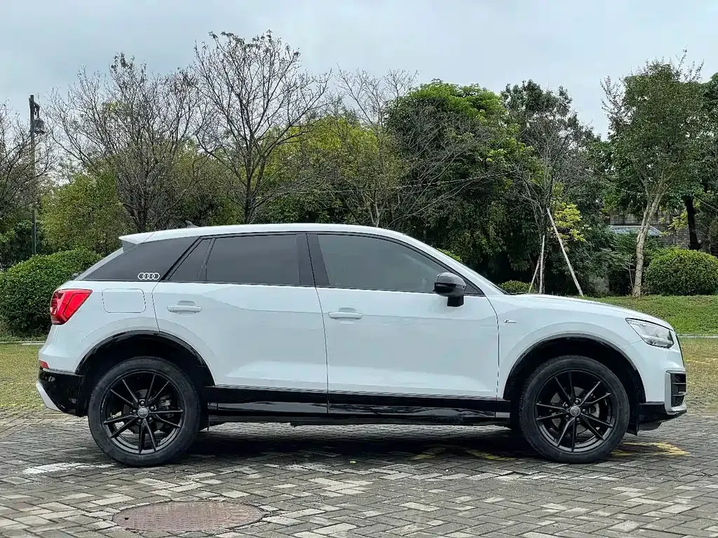 Audi Q2L 2021 из CN, фото 10