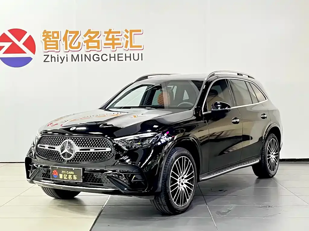 Mercedes-Benz GLC — фото 1