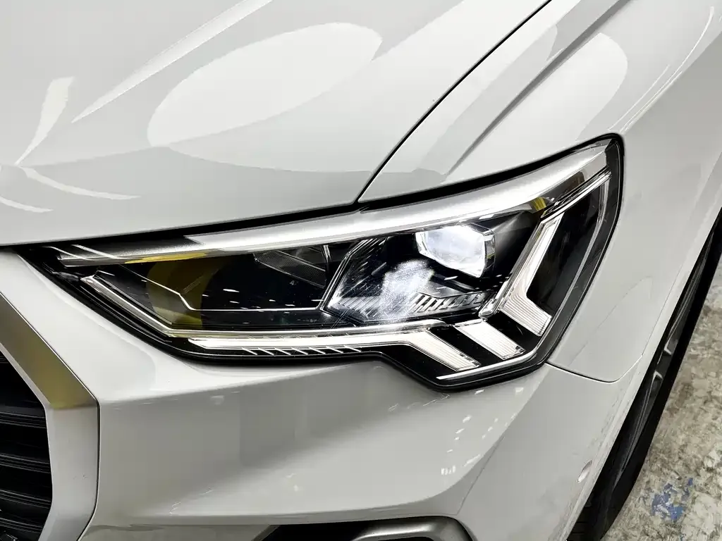 Audi Q3 2021 из CN, фото 5