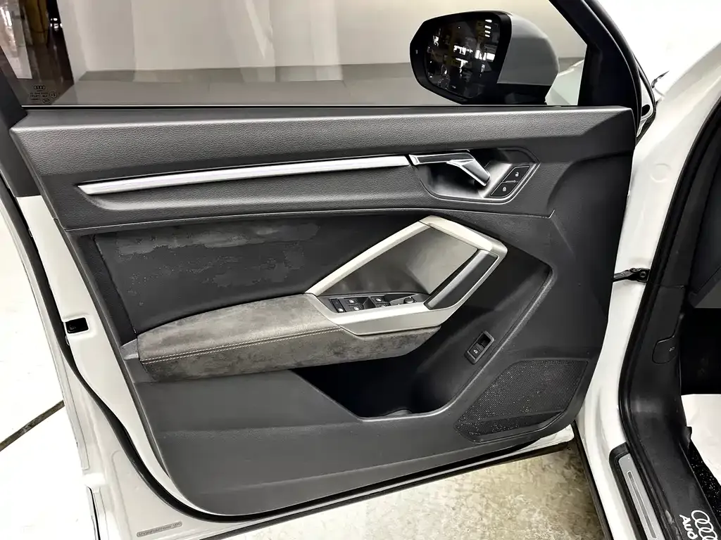 Audi Q3 2021 из CN, фото 8