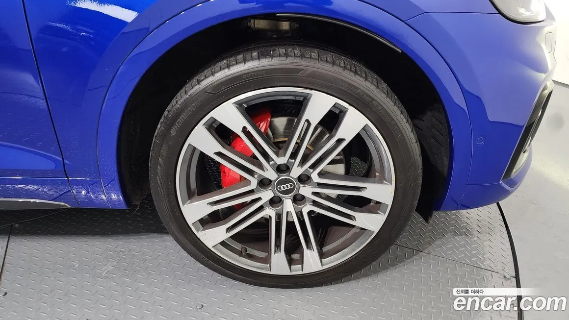 Audi SQ5 2021 из KR, фото 7