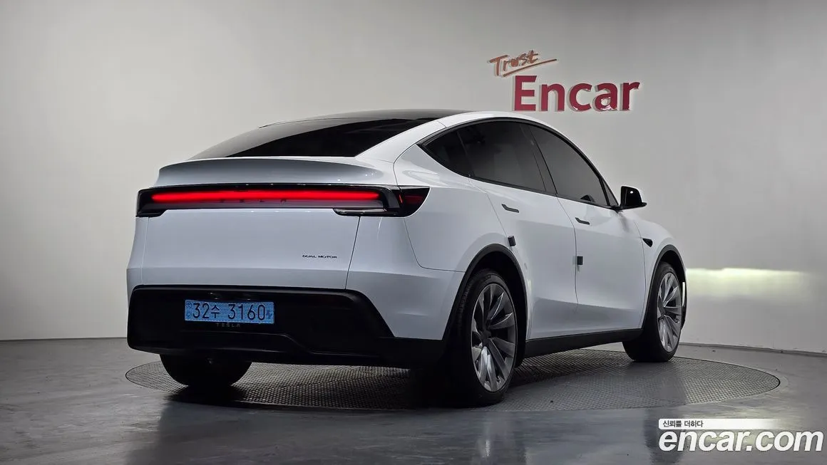 Tesla Model Y 2025 из KR, фото 7