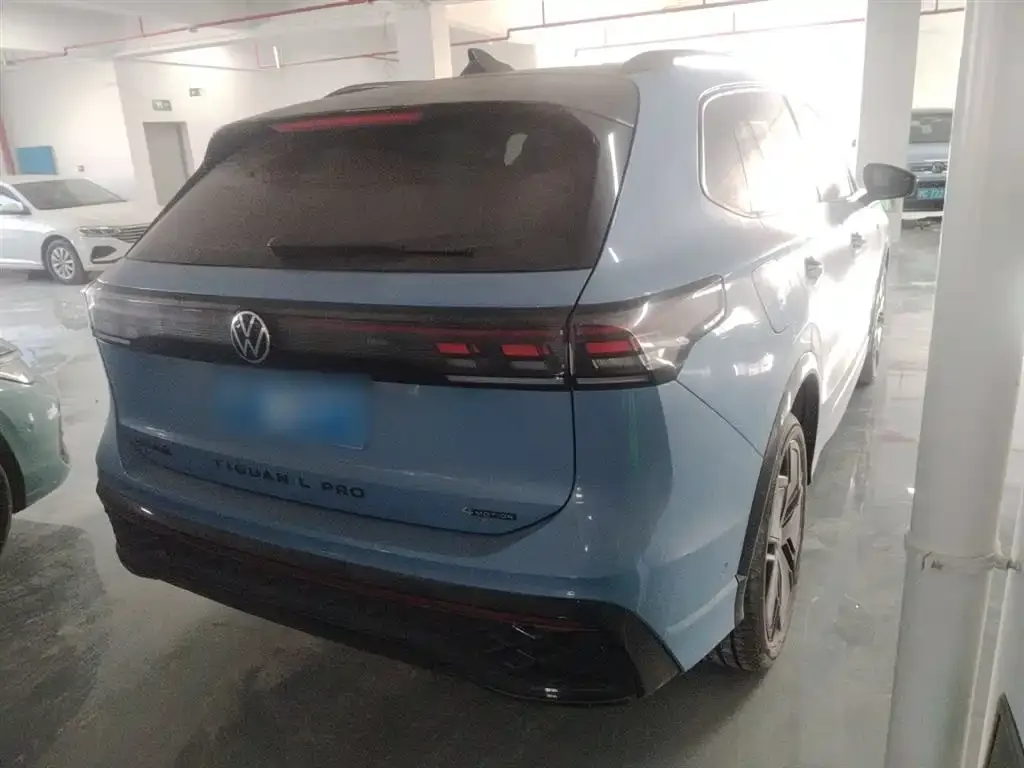 Volkswagen Tiguan L 2024 из CN, фото 8