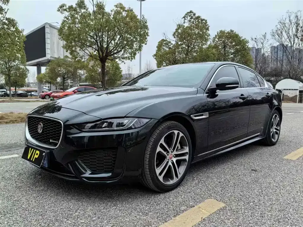 Jaguar XEL — фото 1