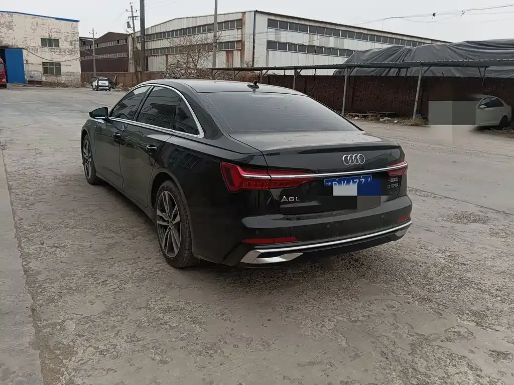 Audi A6L 2025 из CN, фото 4