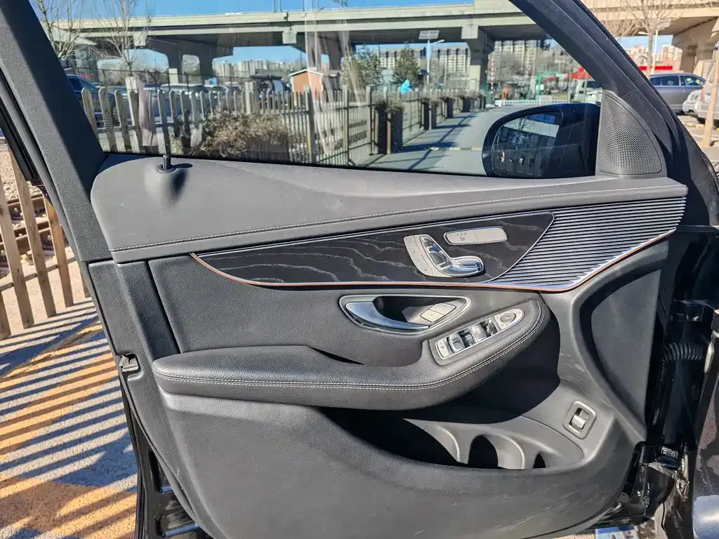 Mercedes-Benz EQC 2021 из CN, фото 5