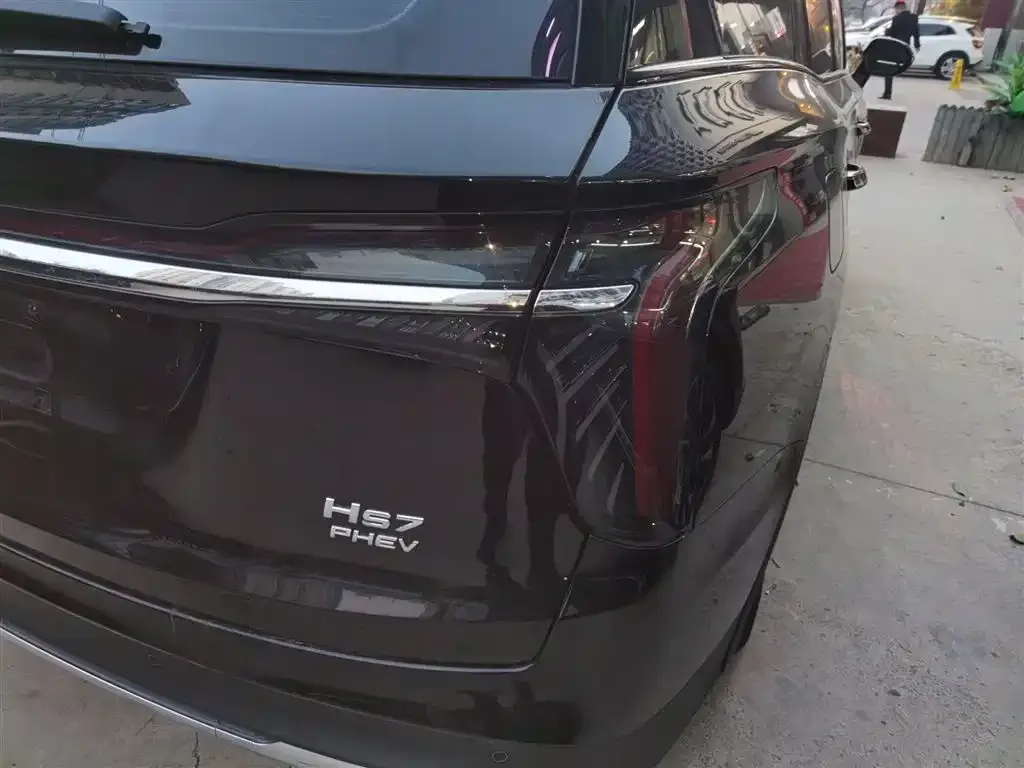 Hongqi HS7 PHEV 2024 из CN, фото 3