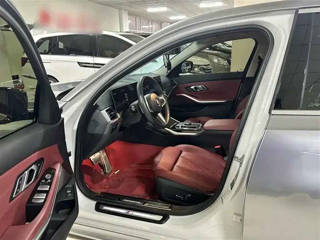 BMW 3 Series 2023 из CN, фото 9
