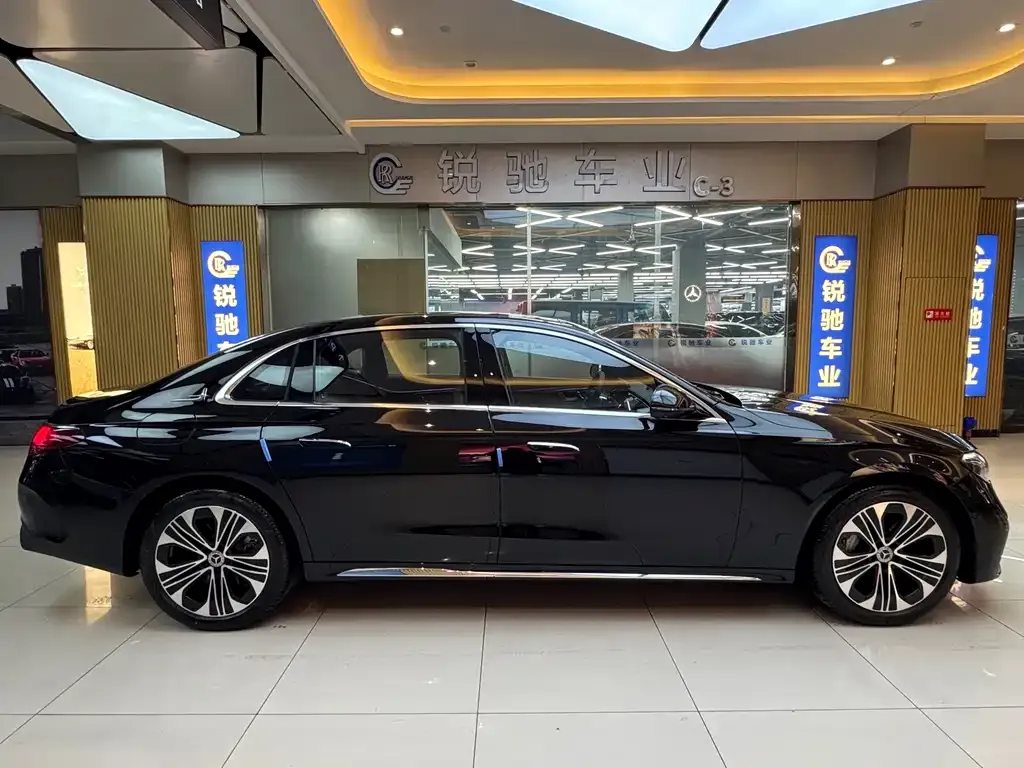 Mercedes-Benz E-Class New Energy — фото 2