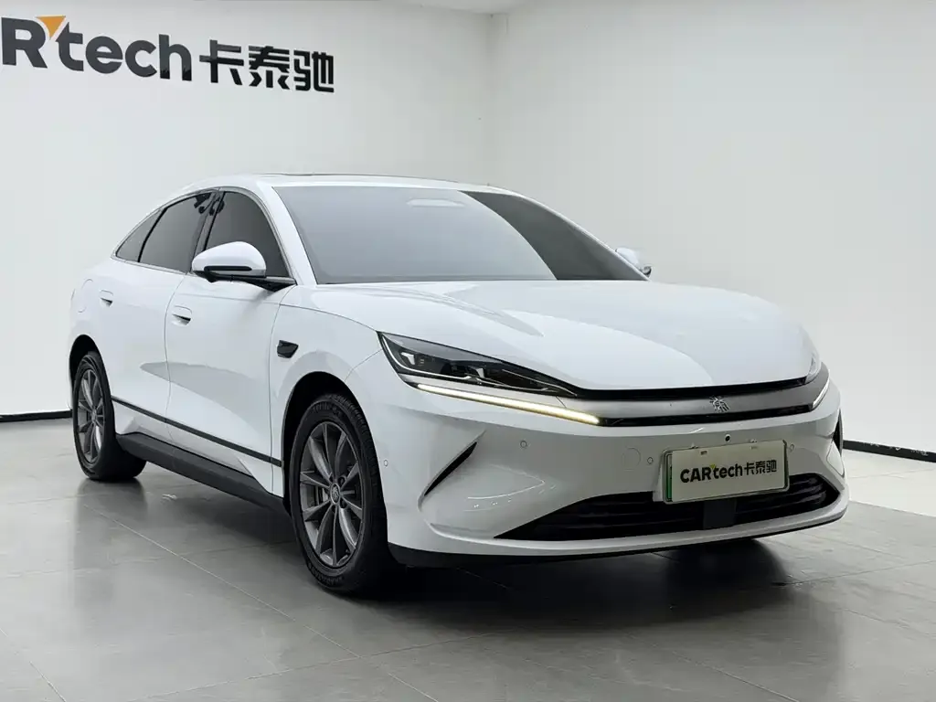 BYD Qin L — фото 4