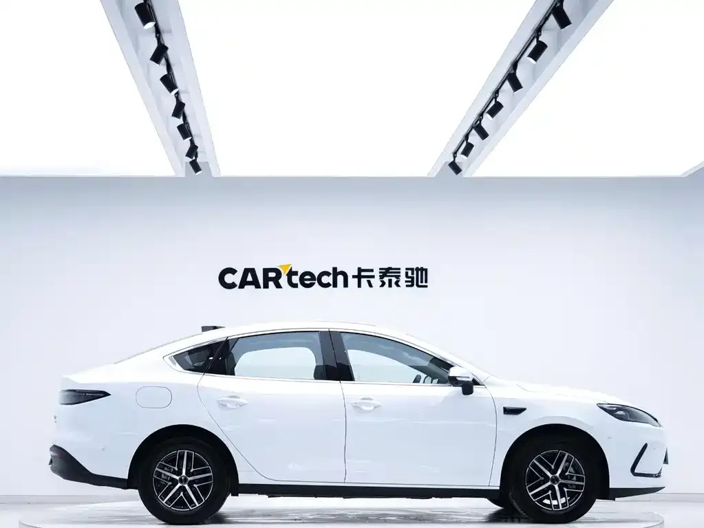 BYD Seal 05 DM-i 2025 из CN, фото 3