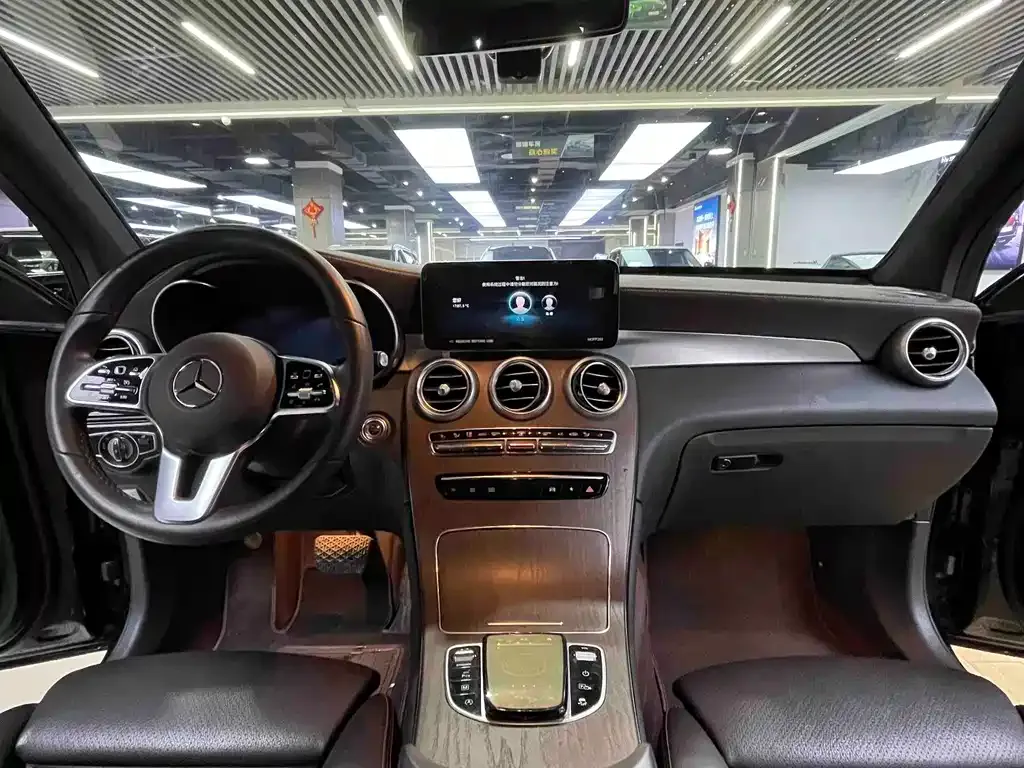 Mercedes-Benz GLC — фото 2