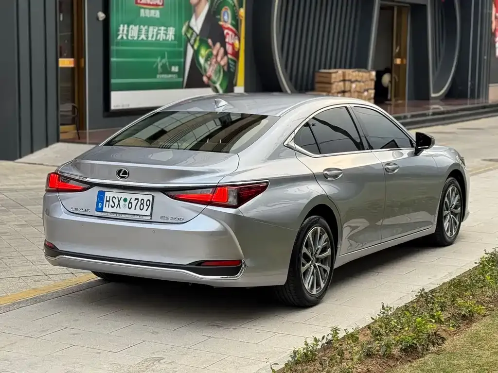 Lexus ES 2021 из CN, фото 4