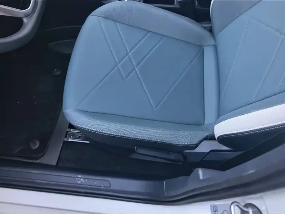 Volkswagen Lavida 2025 из CN, фото 5