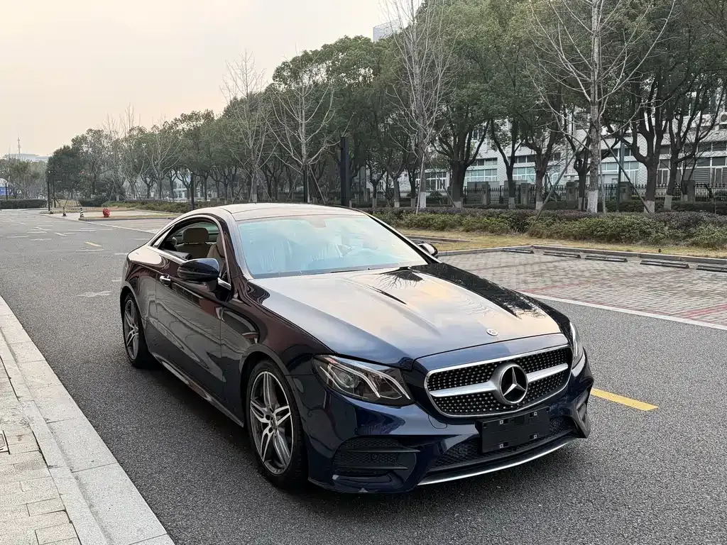 Mercedes-Benz E-Class (Import) — фото 3